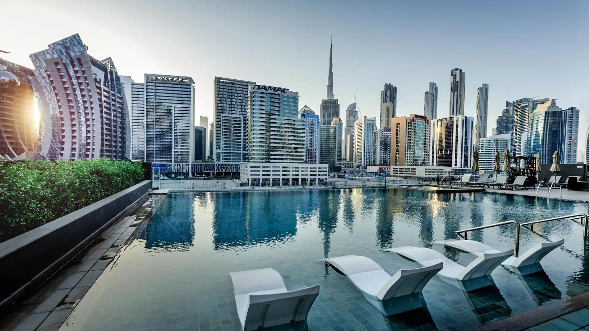 Gennaro'S Home At 15 Northside Business Bay Dubai Apartment